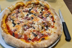 Sienne : première pizza du voyage !