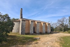 Chapelle de la Trinité à Saint Julien le Montagner