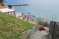 Fin de piste cyclable sur escaliers à Celle Ligure
