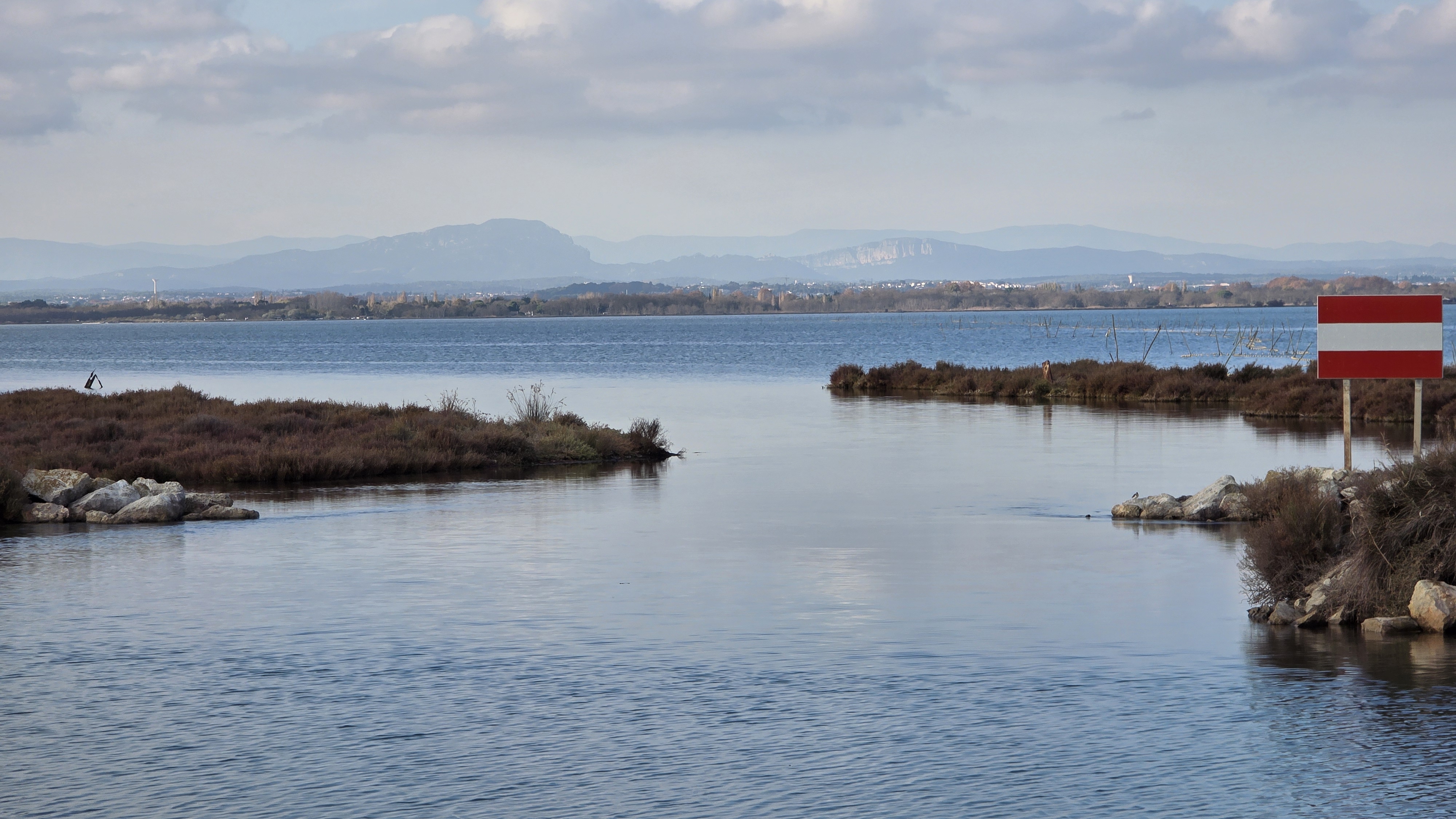 Tour de l&rsquo;étang de l&rsquo;Or